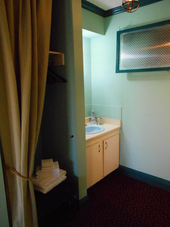 Victorian Inn Sparks Rum bild